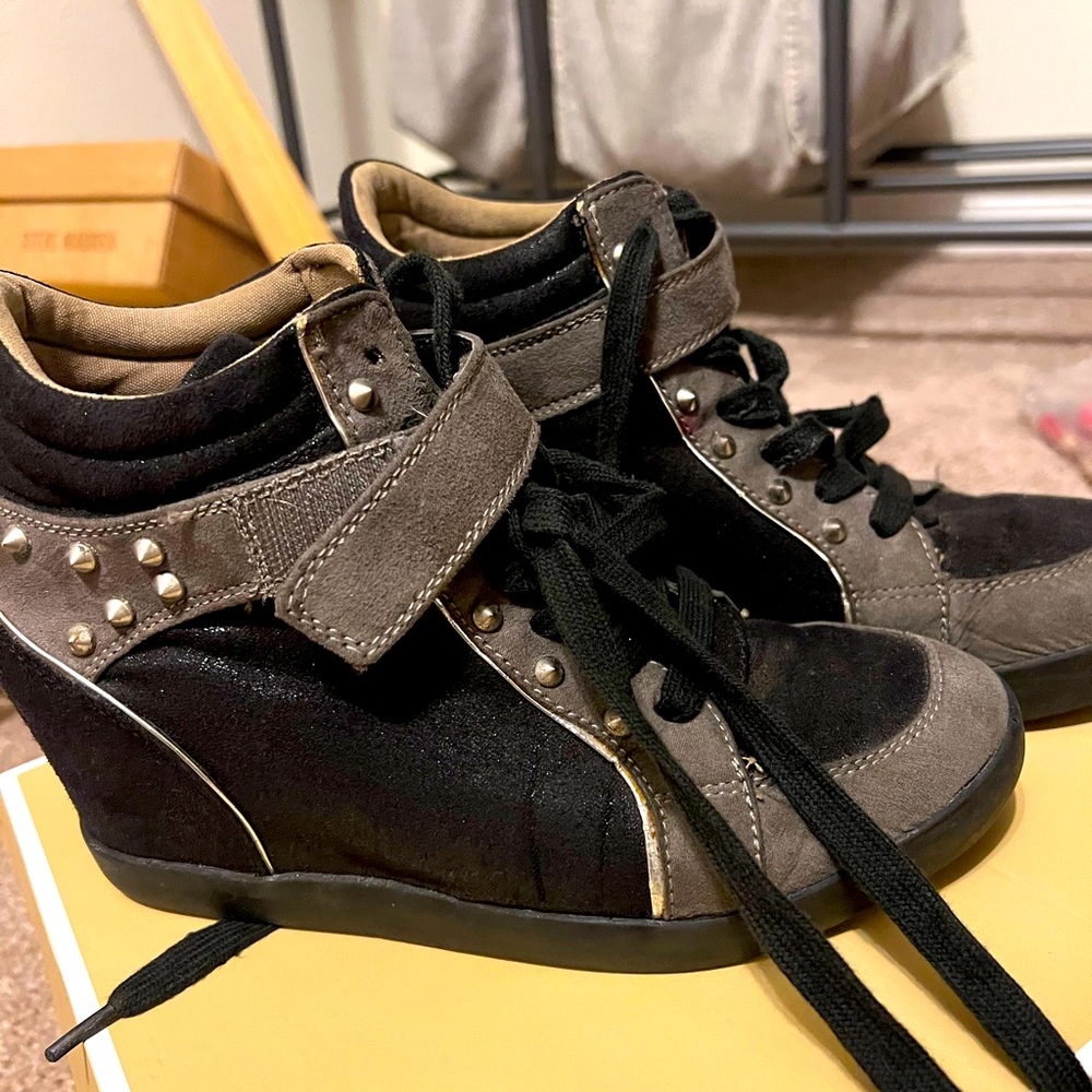 Cutest booties for any weather and style (your next loyal shoes)